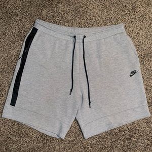 Nike Tech Fleece Shorts